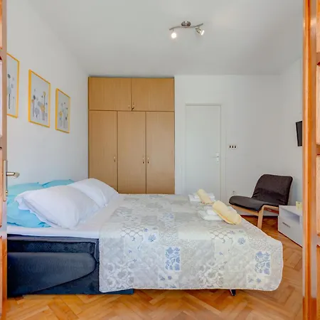 Apartment Tasina *