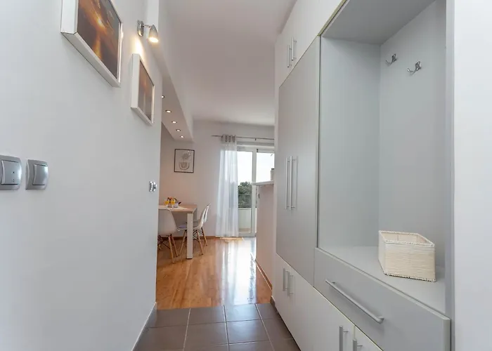 شقة Tasina هفار